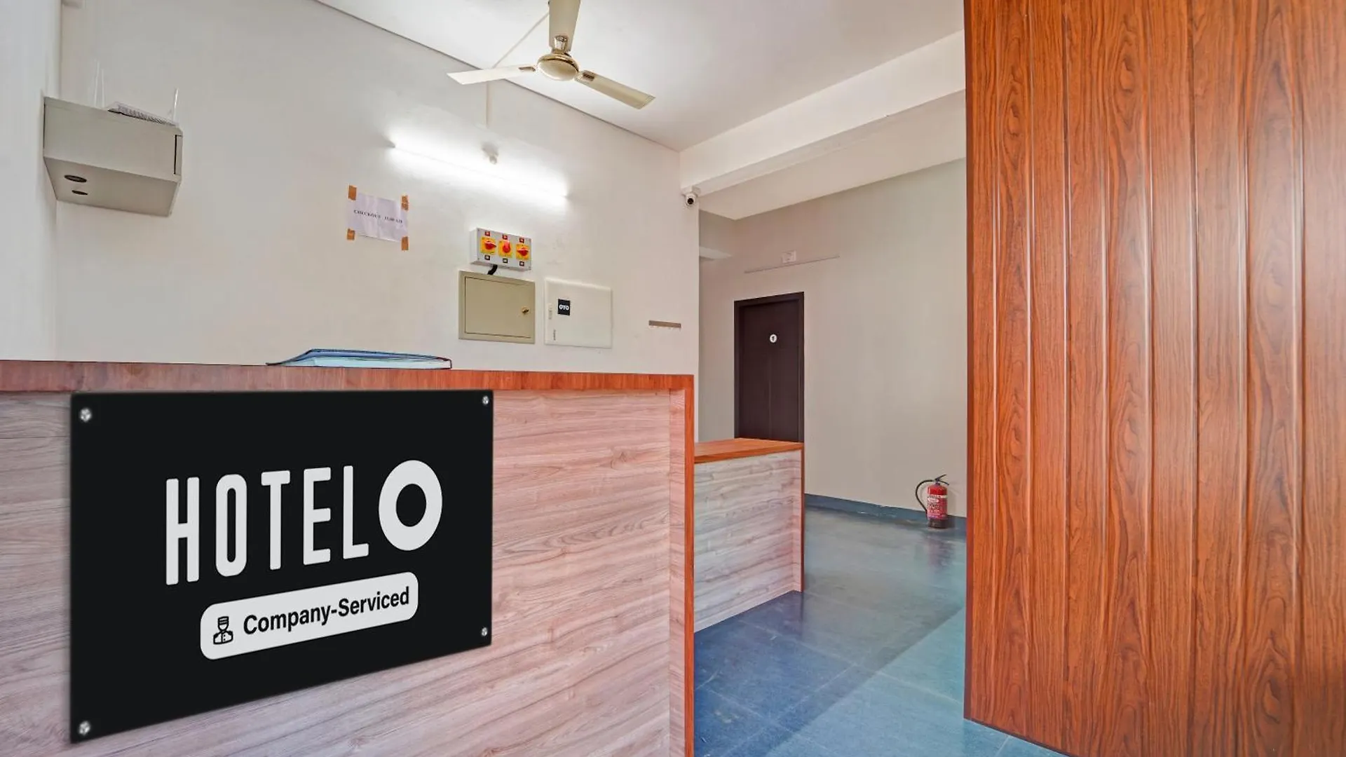 Hotel O Ambalamedu Muttam   Muttam (Ernakulam)