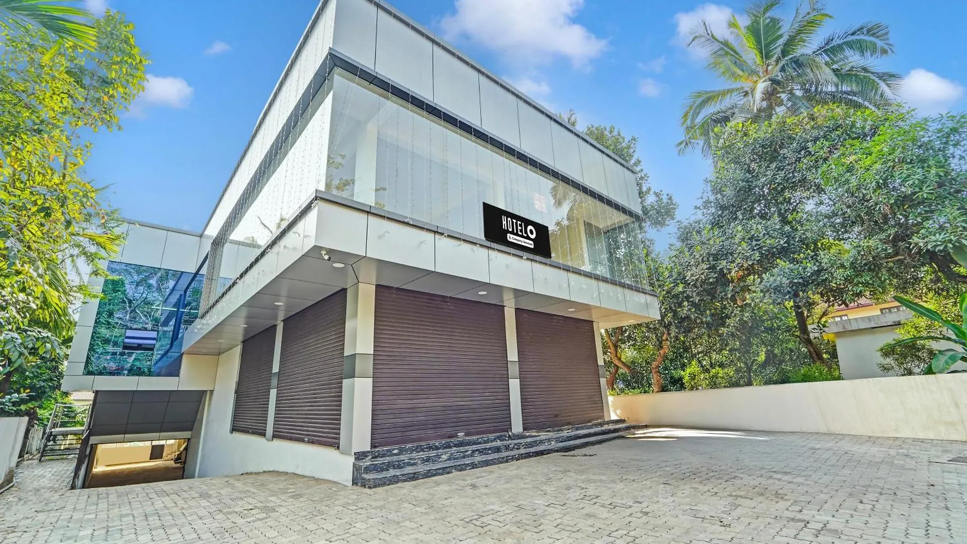 Hotel O Ambalamedu Muttam